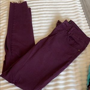 Francescas eggplant distressed jeans size 28